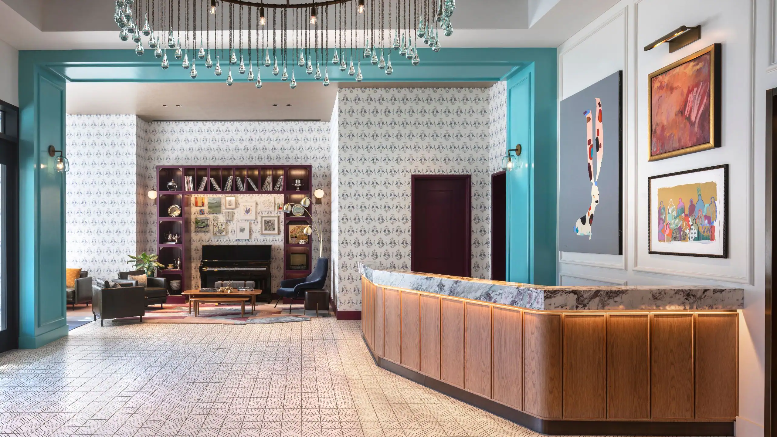 BNACT-P0039-Lobby-Front-Desk-To-Seating.16x9