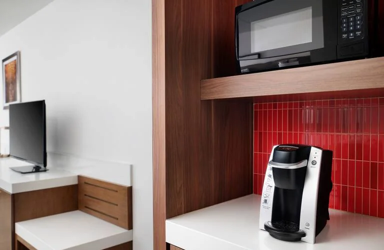 detroit-hgi-rm-918-ammenities